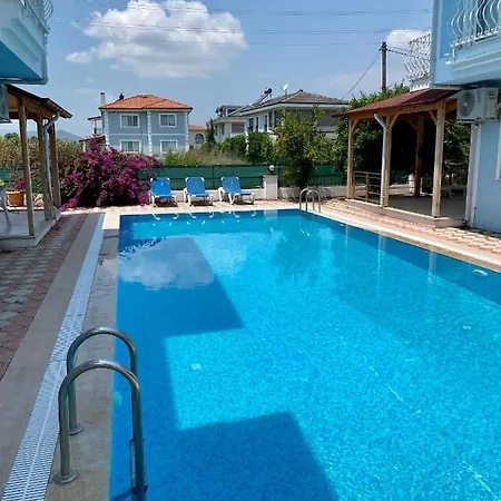 Ladin Villa